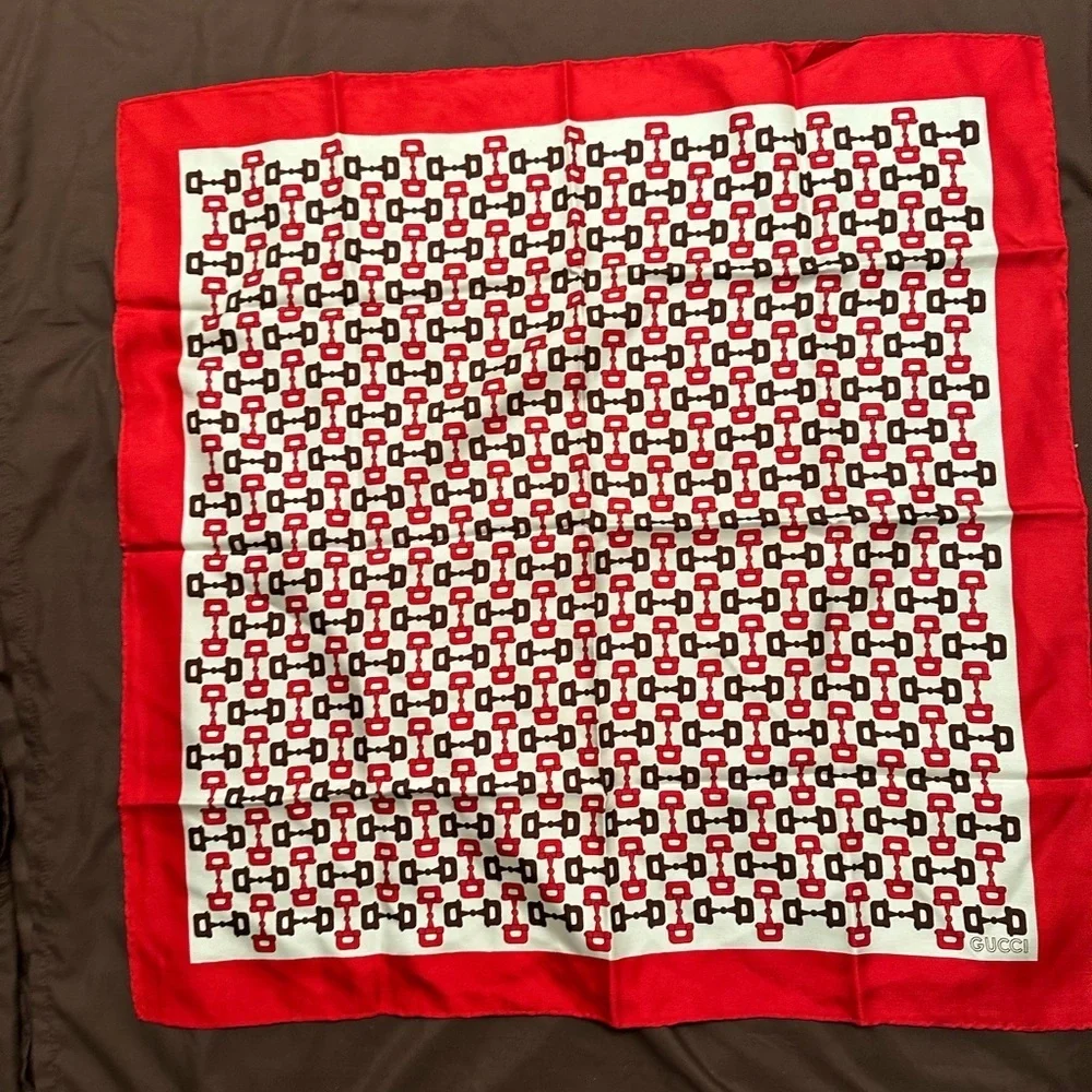 COPY - Gucci Large Scarf horsebit pattern Red Beige 60x60cm Silk Vintage